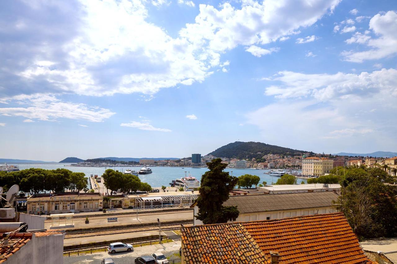 Luxury Apartment Olavia Rooftop Terrace & Seaview 斯普利特 外观 照片
